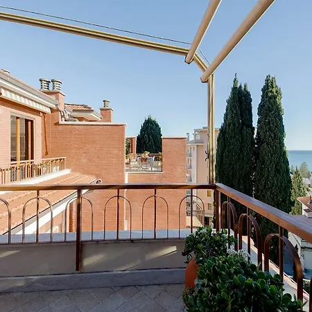 Portosole Attic - With Terrace And Private Parking