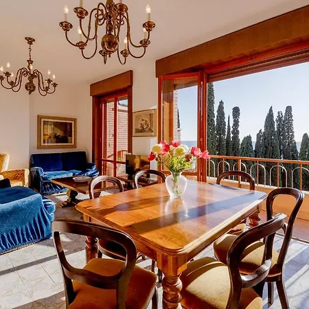 Appartement Portosole Attic - With Terrace And Private Parking *