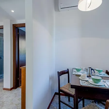 Lägenhet Guesthost - Portosole Attic - With Terrace And Private Parking *